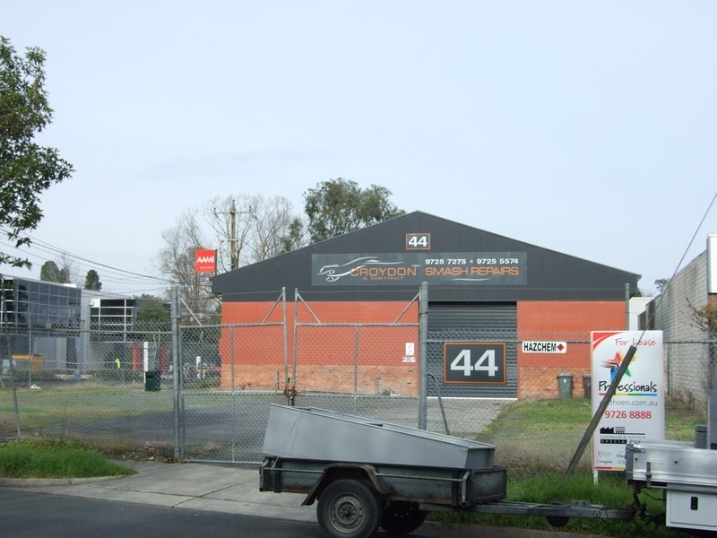 44 Lacey Street, Croydon VIC 3136