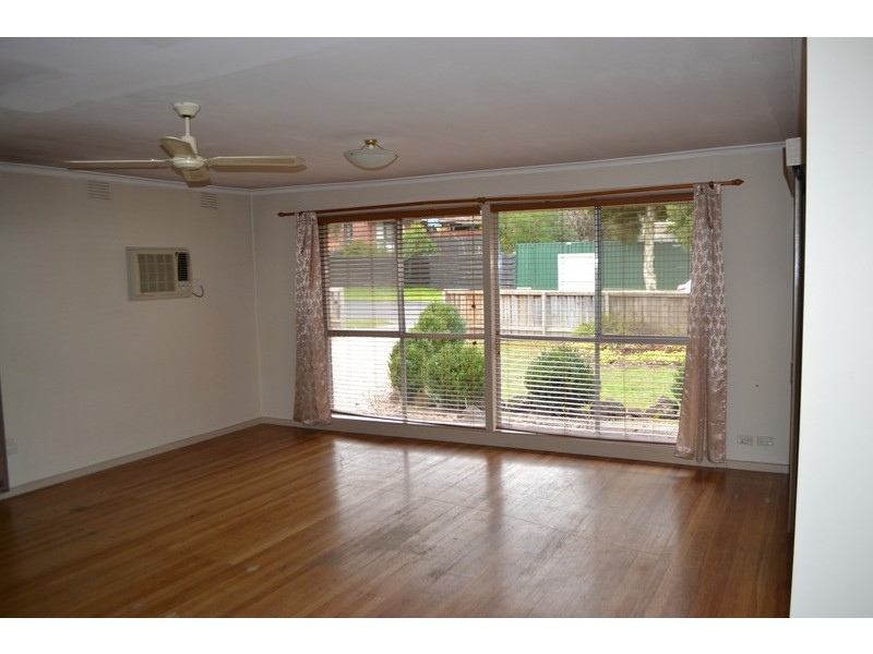 141 Cherylnne Crescent, Kilsyth VIC 3137