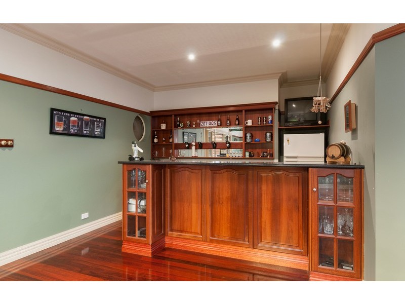 16 Valley Park Drive, Mooroolbark VIC 3138