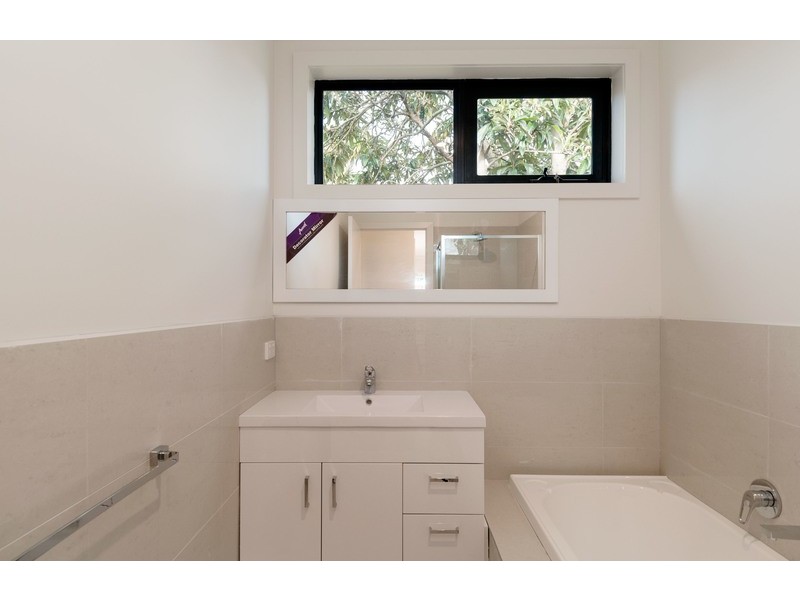 3/9 Blackburn Road, Mooroolbark VIC 3138