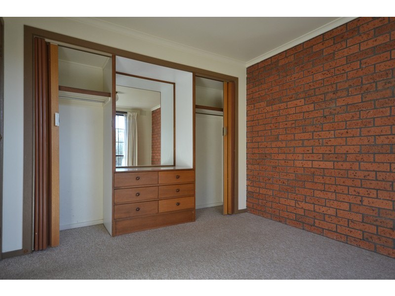 2/94-96 Oban Road, Ringwood North VIC 3134
