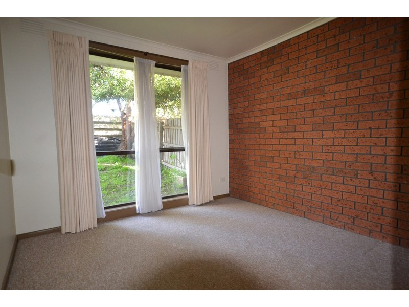 2/94-96 Oban Road, Ringwood North VIC 3134