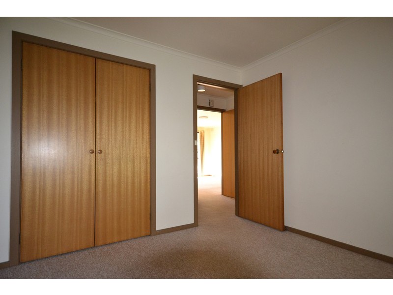 2/94-96 Oban Road, Ringwood North VIC 3134