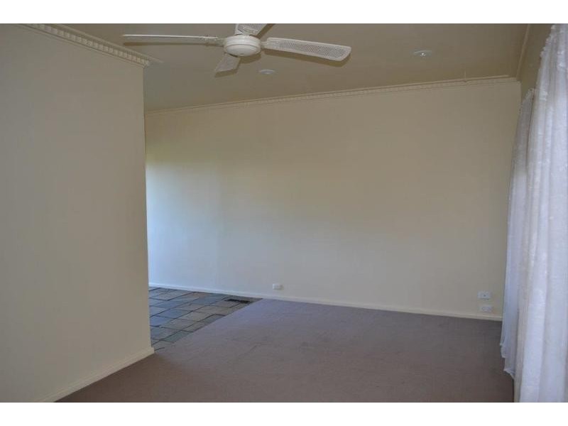 1/19 Newman Road, Mooroolbark VIC 3138