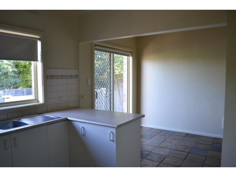 1/19 Newman Road, Mooroolbark VIC 3138