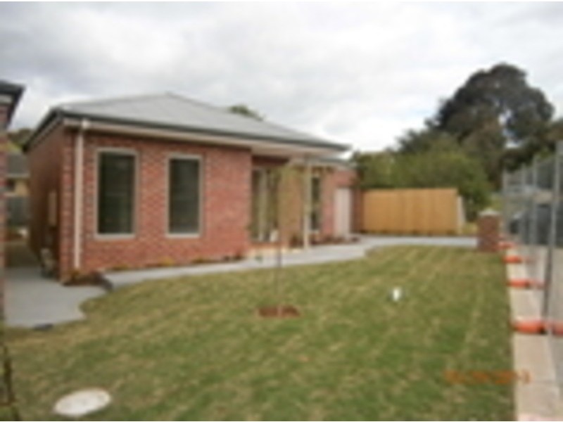 3 St James Park  Rise, Mooroolbark VIC 3138