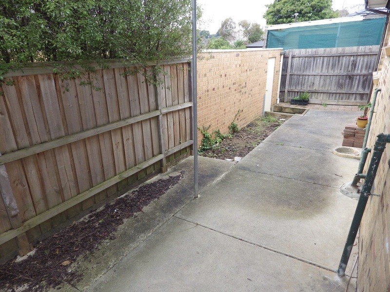 129 Cambridge  Road, Mooroolbark VIC 3138