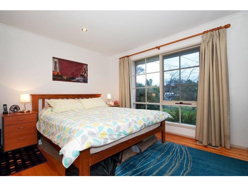 41 Barker Drive, Mooroolbark VIC 3138