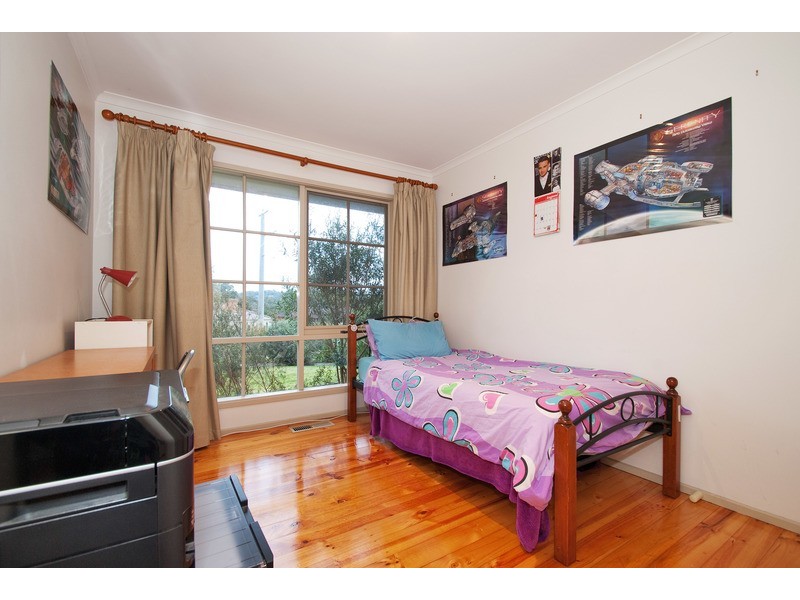 41 Barker Drive, Mooroolbark VIC 3138