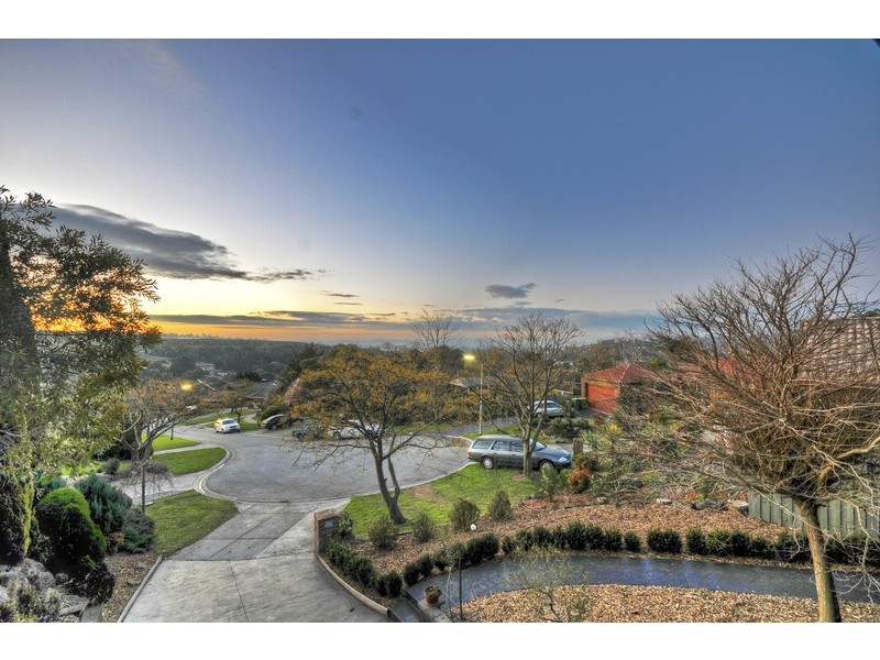 11 Lilac Rise, Lilydale VIC 3140