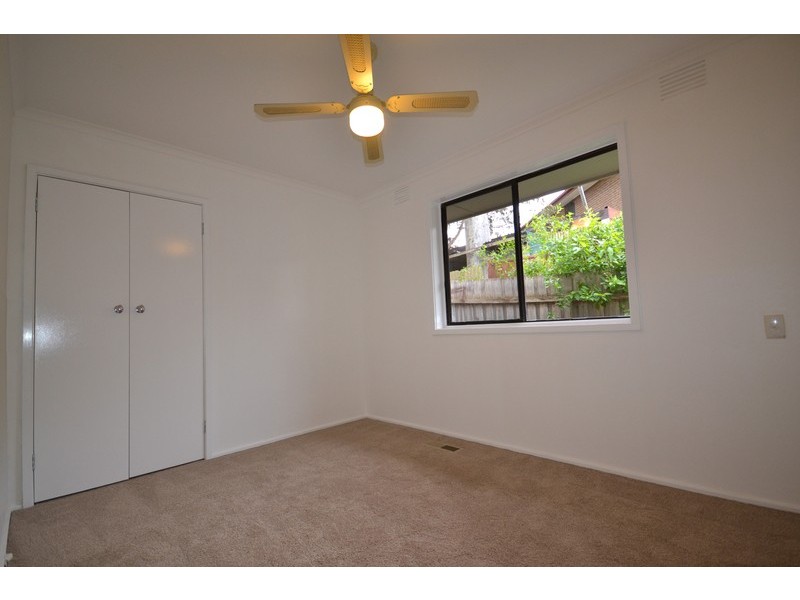 2 Maralinga Terrace, Mooroolbark VIC 3138