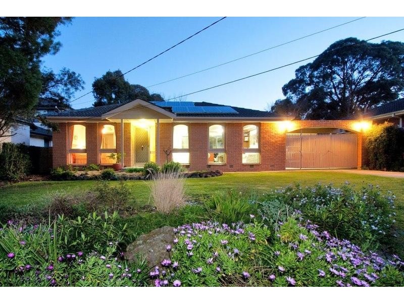 24 Morokai Grove, Lilydale VIC 3140
