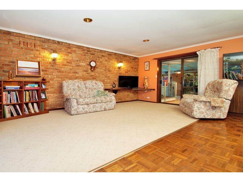 24 Morokai Grove, Lilydale VIC 3140
