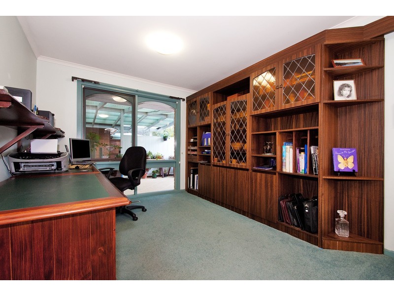 24 Morokai Grove, Lilydale VIC 3140