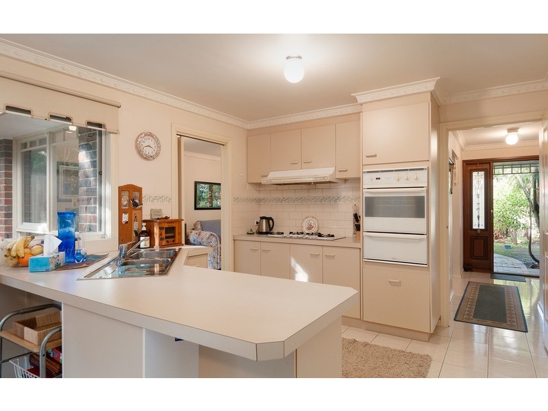 6 Silverley Road, Croydon VIC 3136