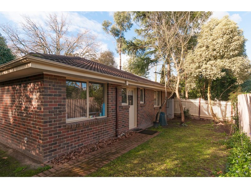 6 Silverley Road, Croydon VIC 3136