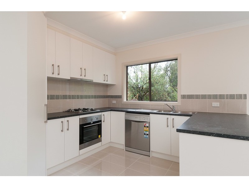 9a Aintree Street, Mooroolbark VIC 3138