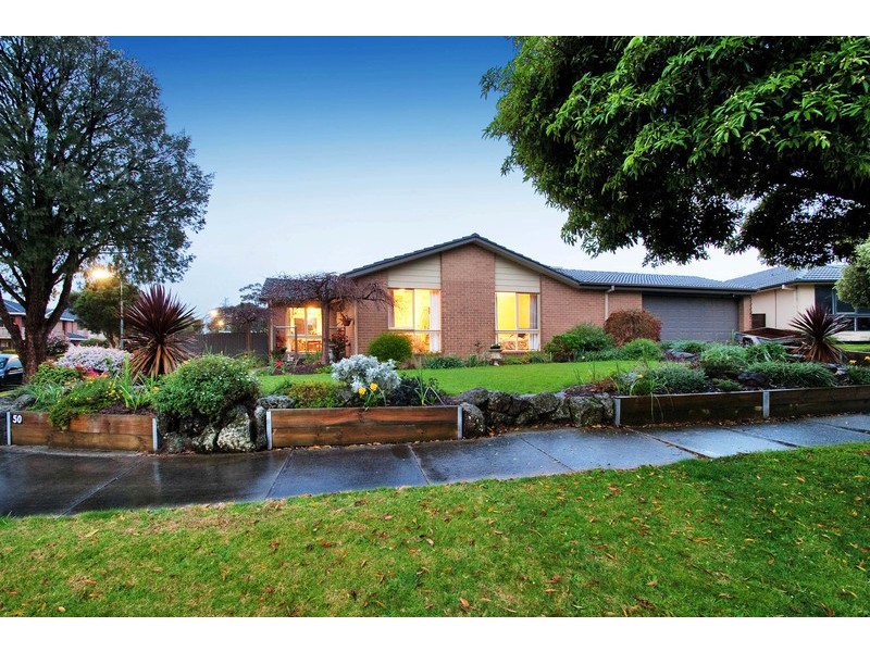 50 Savanna Drive, Mooroolbark VIC 3138