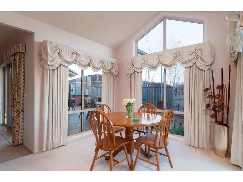 2 Lantern Place, Lilydale VIC 3140