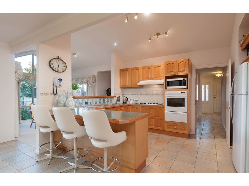 2 Lantern Place, Lilydale VIC 3140