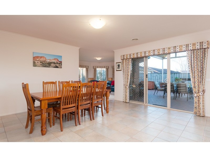 2 Lantern Place, Lilydale VIC 3140