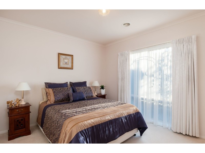 2 Lantern Place, Lilydale VIC 3140