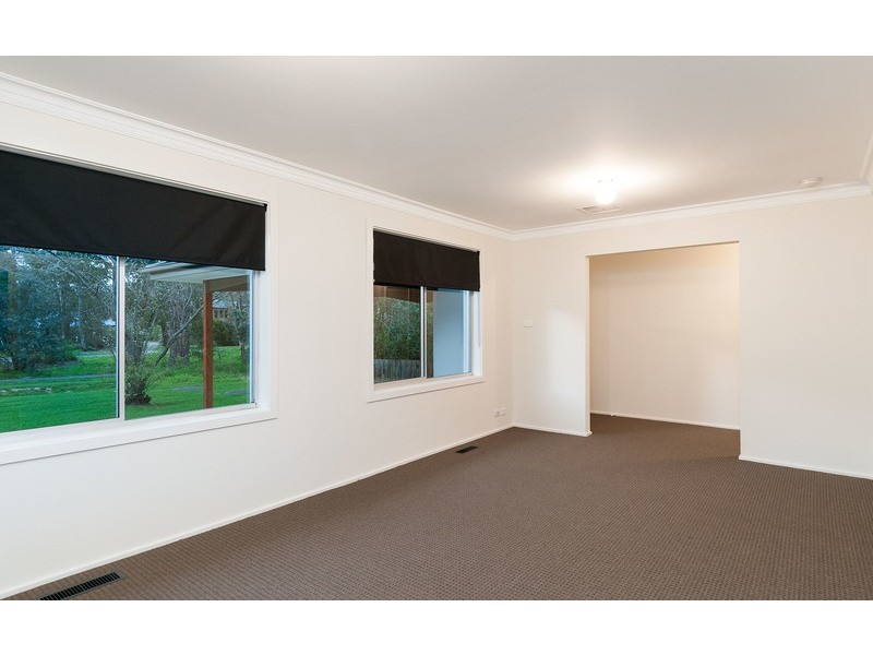 19 Lincoln Road, Croydon VIC 3136
