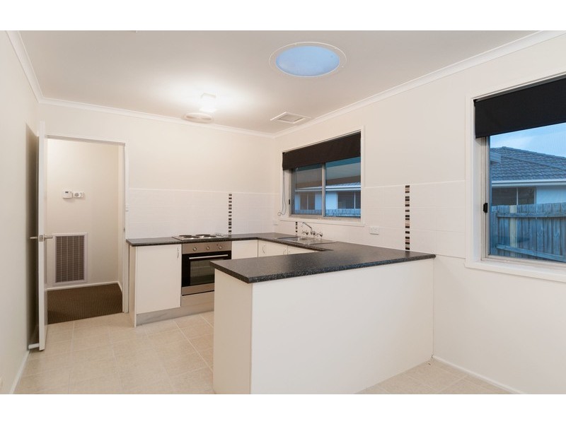 19 Lincoln Road, Croydon VIC 3136