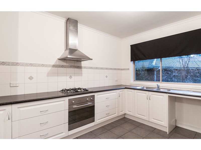 19a Lincoln Road, Croydon VIC 3136