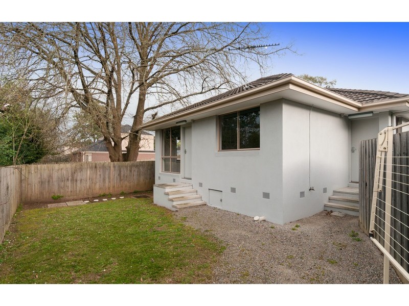 19a Lincoln Road, Croydon VIC 3136