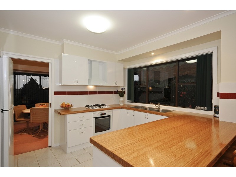 88 Woodville Road, Mooroolbark VIC 3138