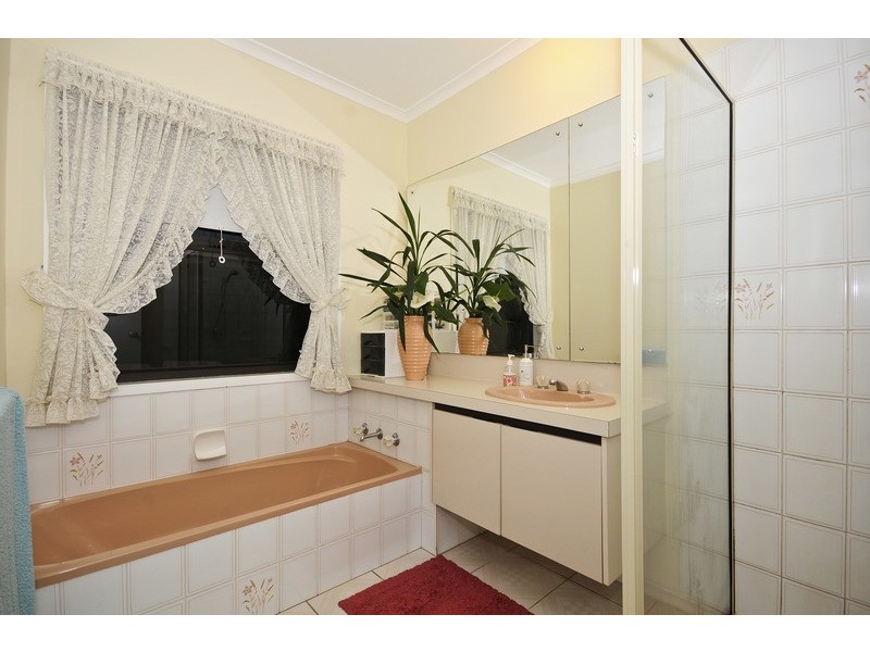 88 Woodville Road, Mooroolbark VIC 3138