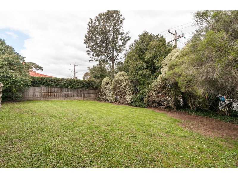 325 Mount Dandenong Road, Croydon VIC 3136