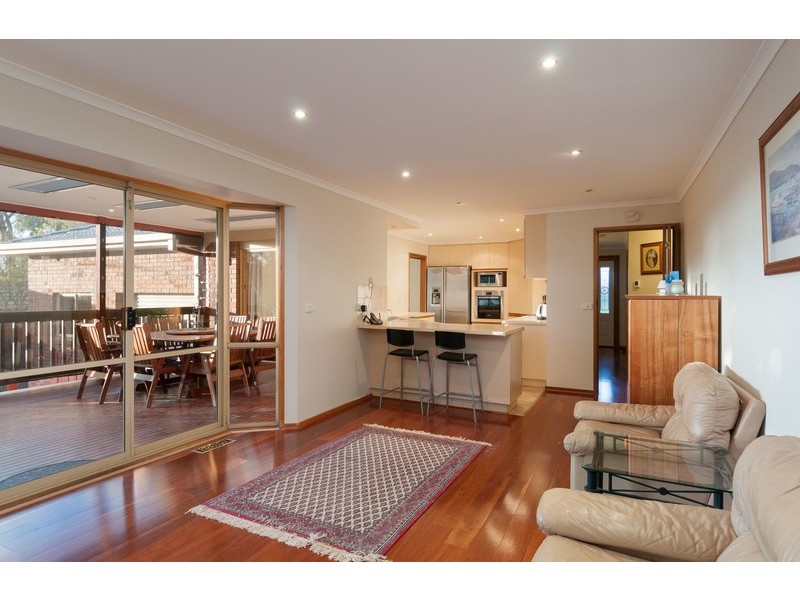 21 Cumberland Crescent, Chirnside Park VIC 3116