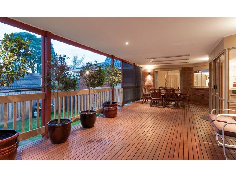 21 Cumberland Crescent, Chirnside Park VIC 3116