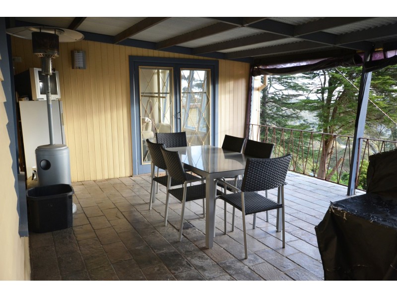 12 Olivette Avenue, Upper Ferntree Gully VIC 3156