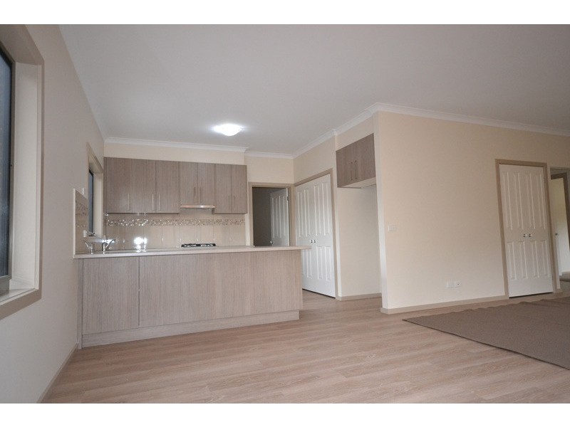 2/5 Alex Court, Mooroolbark VIC 3138