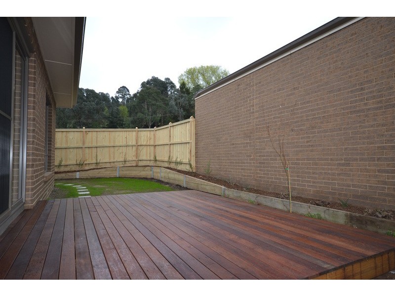 2/5 Alex Court, Mooroolbark VIC 3138