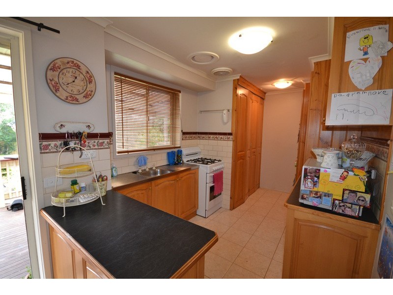 28 Crestview Close, Montrose VIC 3765