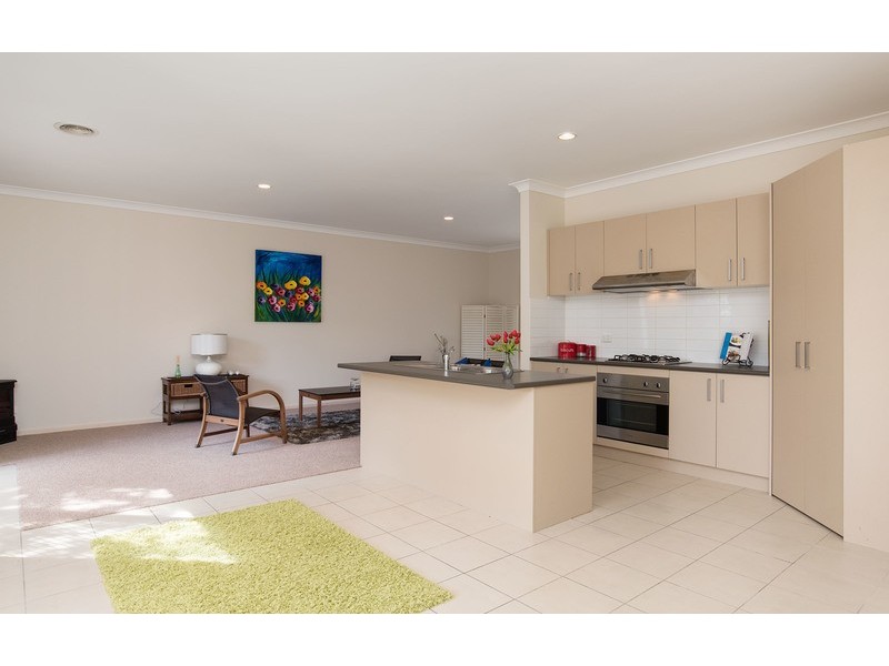 5/8-10 Wordsworth Street, Mooroolbark VIC 3138