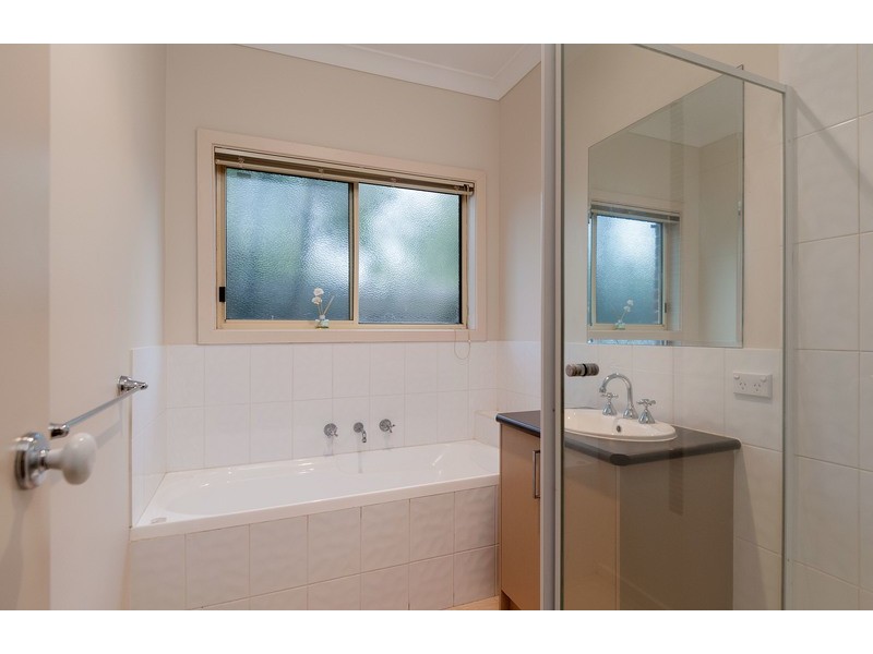 5/8-10 Wordsworth Street, Mooroolbark VIC 3138