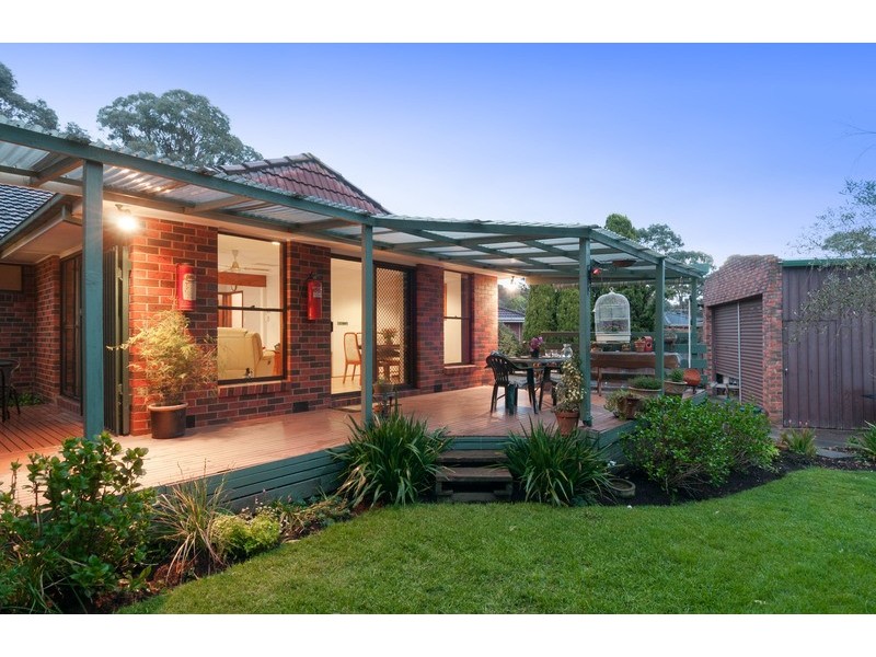 11 Malcolm Court, Croydon North VIC 3136