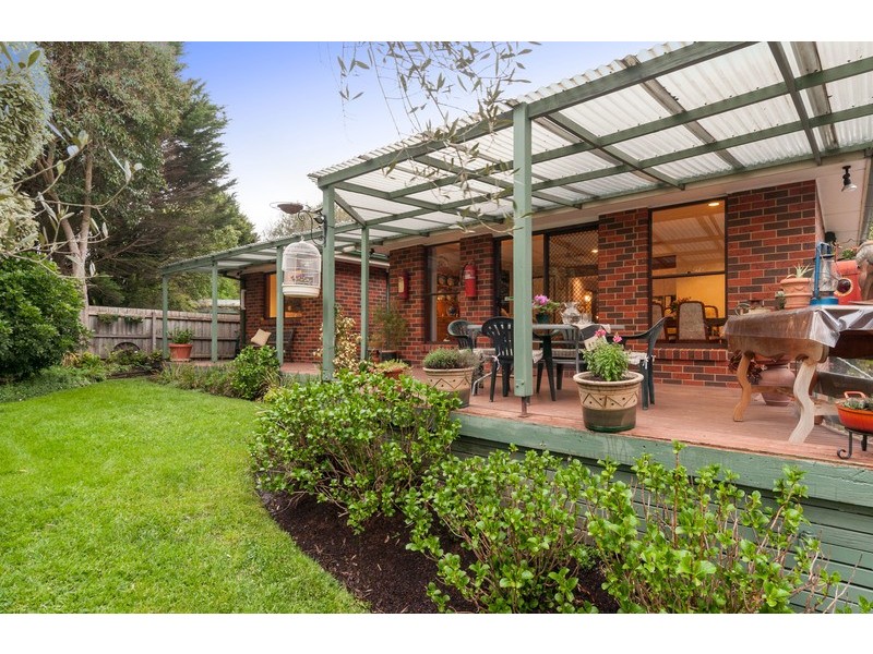 11 Malcolm Court, Croydon North VIC 3136