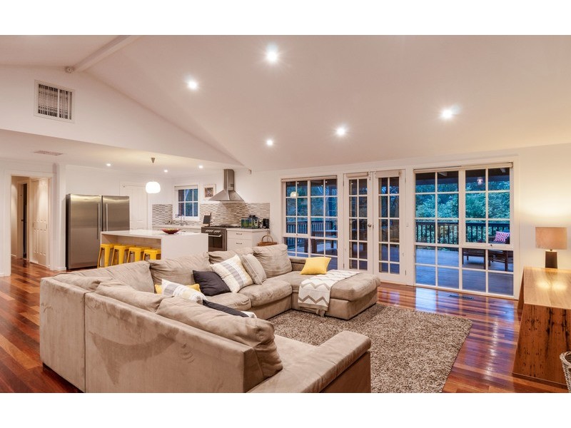 26 Borang Avenue, Mount Evelyn VIC 3796