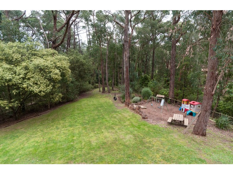 26 Borang Avenue, Mount Evelyn VIC 3796