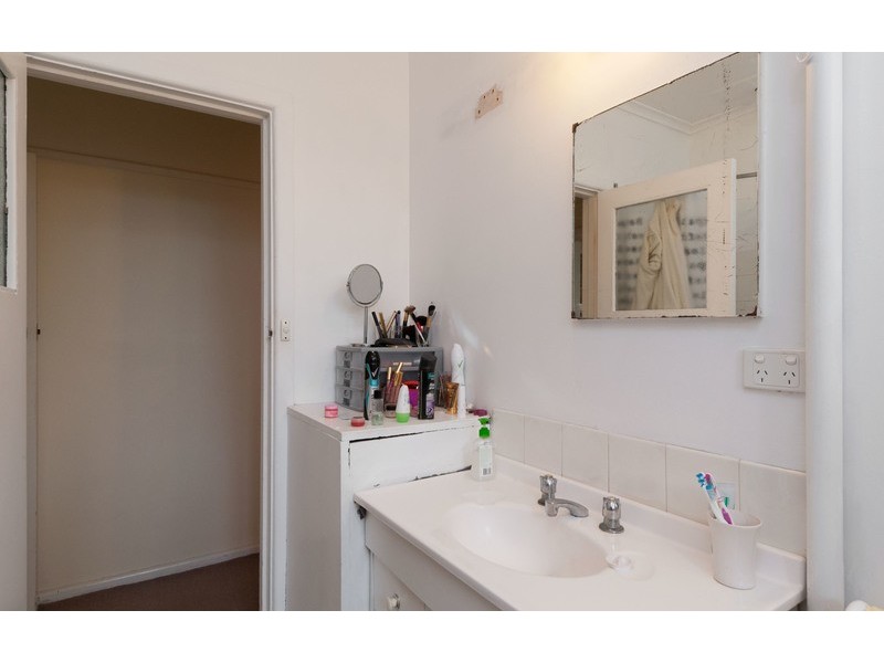 9/128 Mount Dandenong Road, Croydon VIC 3136