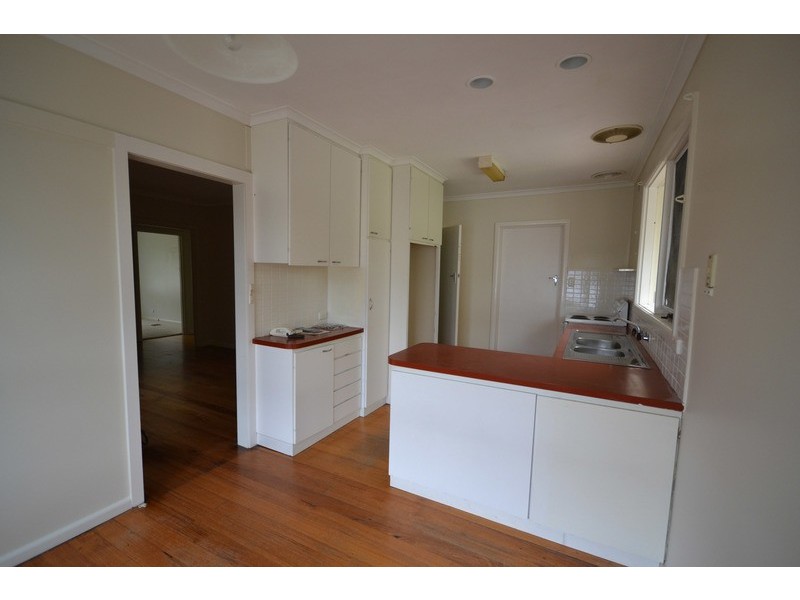 30 Binbrook Drive, Croydon VIC 3136
