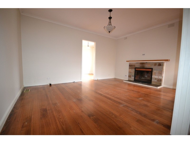 30 Binbrook Drive, Croydon VIC 3136