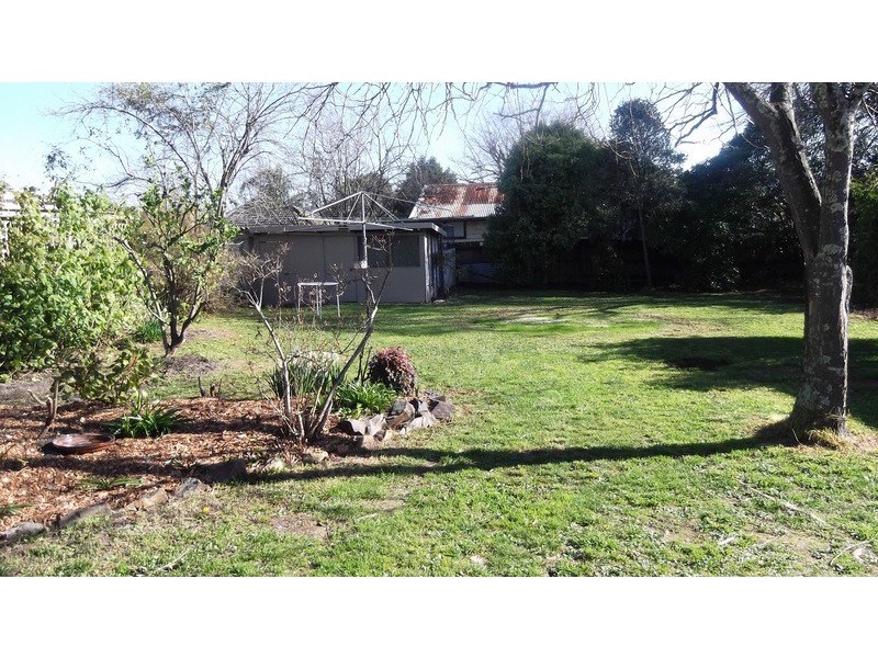 6 Summit Court, Mooroolbark VIC 3138