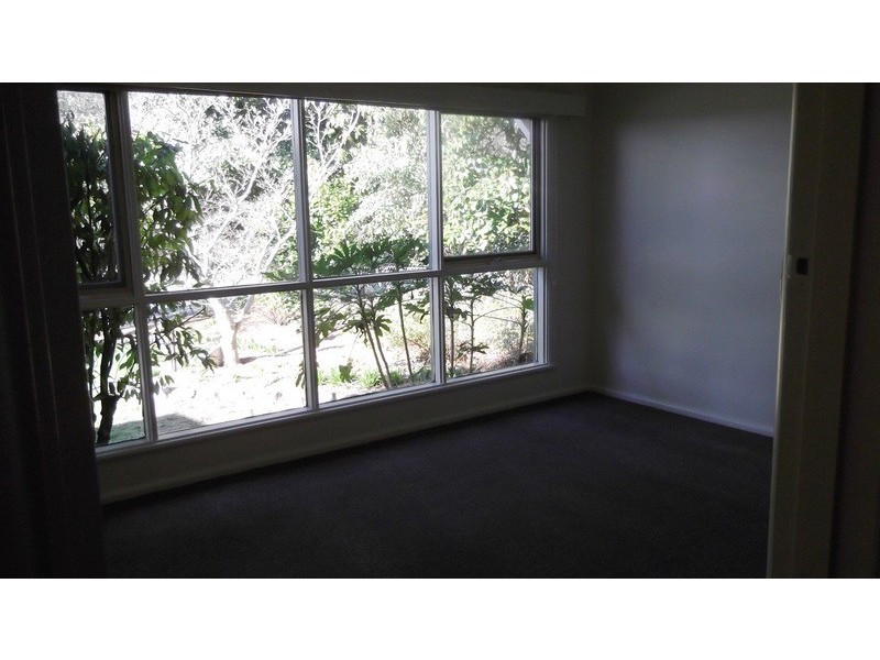 6 Summit Court, Mooroolbark VIC 3138